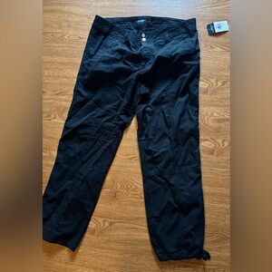Woman’s Ralph Lauren Classic Black Cargo Pants 14
